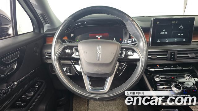 Lincoln Corsair 2.0 Reserve AWD 2020 — фото 17