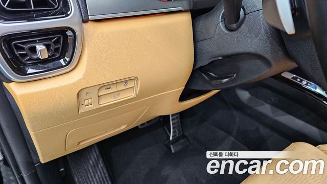 Kia Sorento (IV) Gasoline 2.5T 4WD Gravity 2023 — фото 16