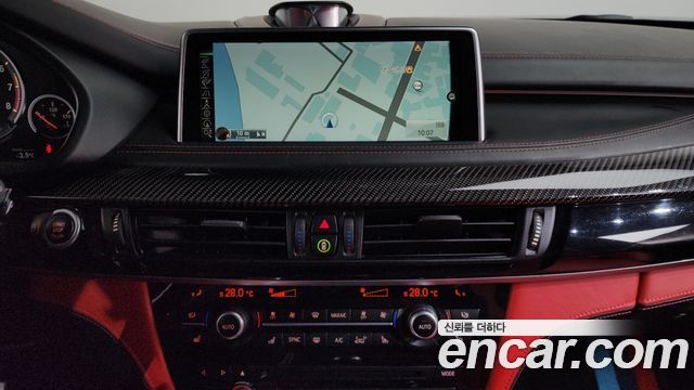 BMW X5M (F15) 4.4 2015 — фото 14