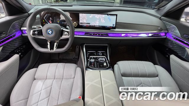 BMW 7 Series (G70) 750e xDrive M Sport 2025 — фото 7
