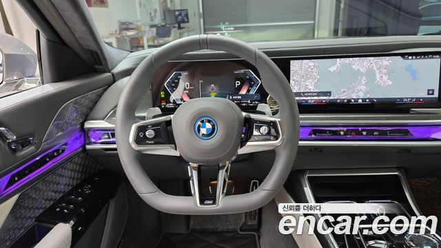BMW 7 Series (G70) 750e xDrive M Sport 2025 — фото 13