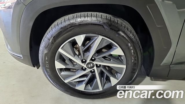 Hyundai Tucson (NX4) Gasoline 1.6 Turbo 2WD Premium 2023 — фото 5