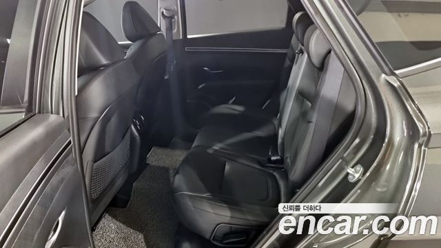 Hyundai Tucson (NX4) Gasoline 1.6 Turbo 2WD Premium 2023 — фото 10
