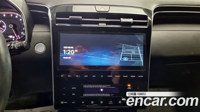 Hyundai Tucson (NX4) Gasoline 1.6 Turbo 2WD Premium 2023 — фото 15
