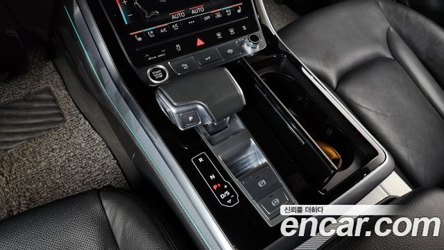 Audi Q8 (4M) 45 TDI Quattro Premium 2021 — фото 9