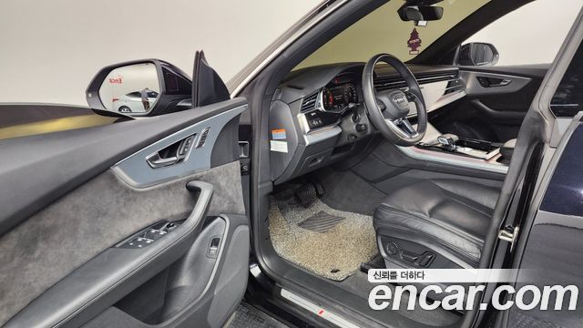 Audi Q8 (4M) 45 TDI Quattro Premium 2021 — фото 10