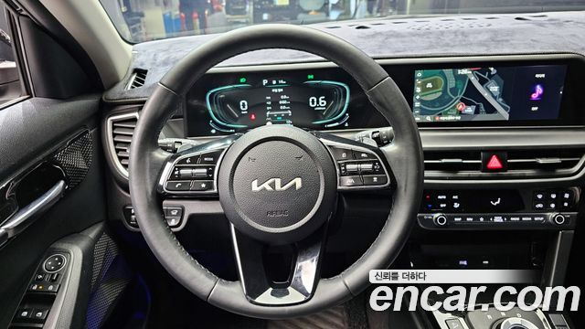 Kia Seltos Gasoline 1.6 Turbo 2WD Gravity 2023 — фото 14