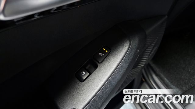 Kia Seltos Gasoline 1.6 Turbo 2WD Gravity 2023 — фото 19