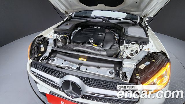Mercedes-Benz GLC-Class (X253) GCL300 4MATIC Coupe 2023 — фото 6
