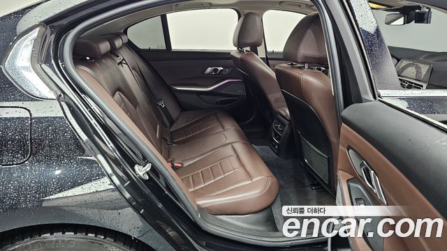 BMW 3 Series (G20) 320i Luxury 2020 — фото 16