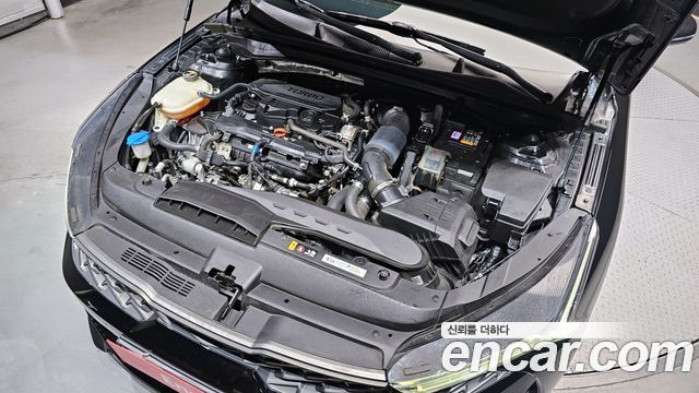 Kia K5 (III) 1.6 Turbo Prestige 2023 — фото 6