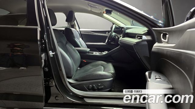 Kia K5 (III) 1.6 Turbo Prestige 2023 — фото 10