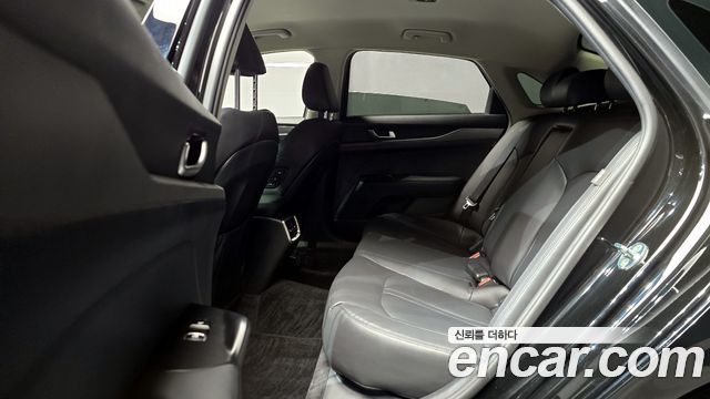 Kia K5 (III) 1.6 Turbo Prestige 2023 — фото 13