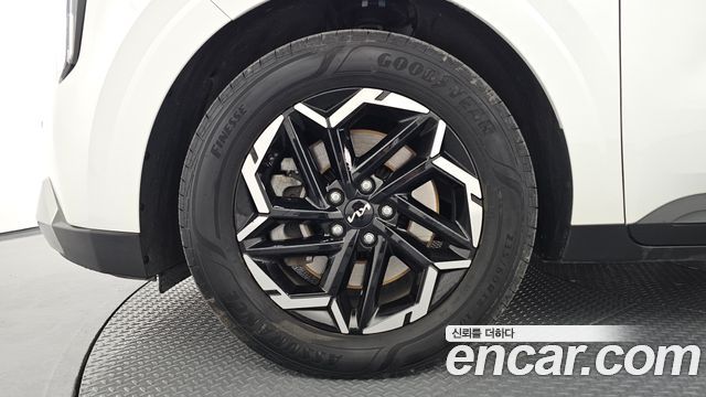 Kia Carnival (IV) Diesel 9-Seater Prestige 2024 — фото 5