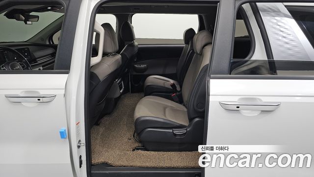 Kia Carnival (IV) Diesel 9-Seater Prestige 2024 — фото 11