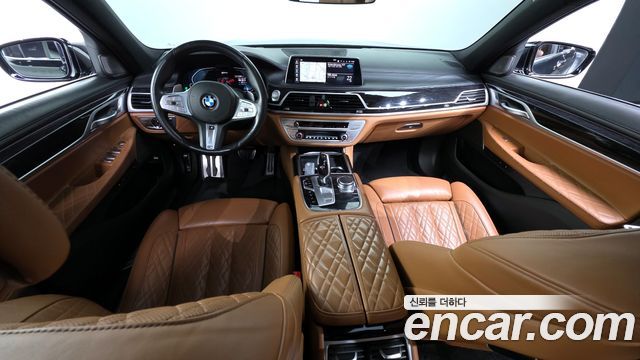 BMW 7 Series (G11) 745Le iPerformance M Sport 2020 — фото 7