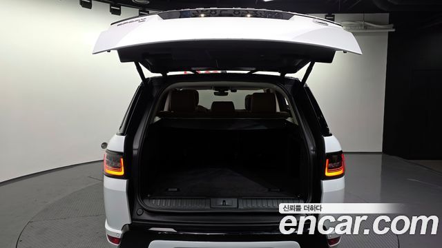 Land Rover Range Rover Sport (II) P360 HSE Dynamic 2022 — фото 20