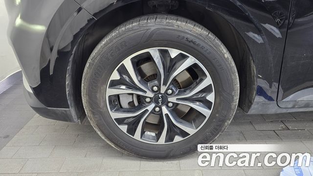 Kia Carnival (IV) Gasoline 9-Seater Prestige 2023 — фото 5