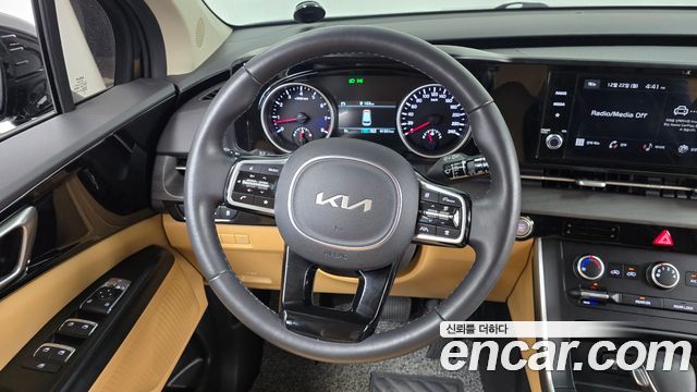 Kia Carnival (IV) Gasoline 9-Seater Prestige 2023 — фото 13