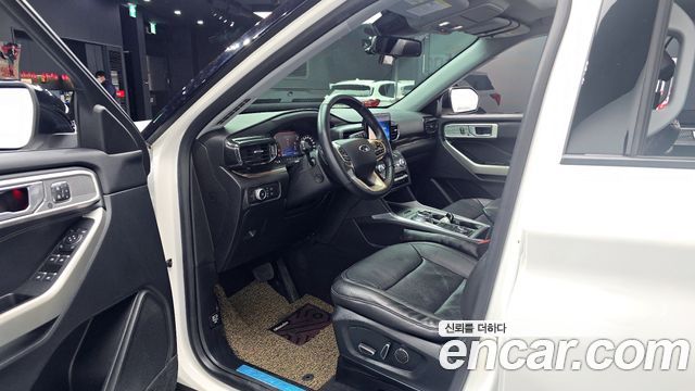 Ford Explorer (VI) 2.3 LimIted 4WD 2020 — фото 10