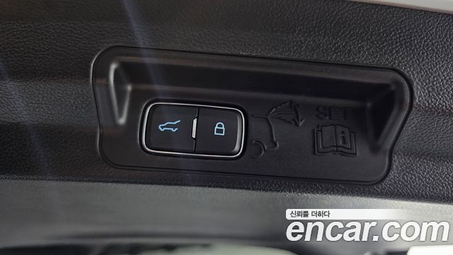 Ford Explorer (VI) 2.3 LimIted 4WD 2020 — фото 20