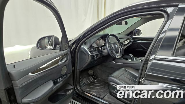 BMW X6 (F16) xDrive 30d 2015 — фото 10