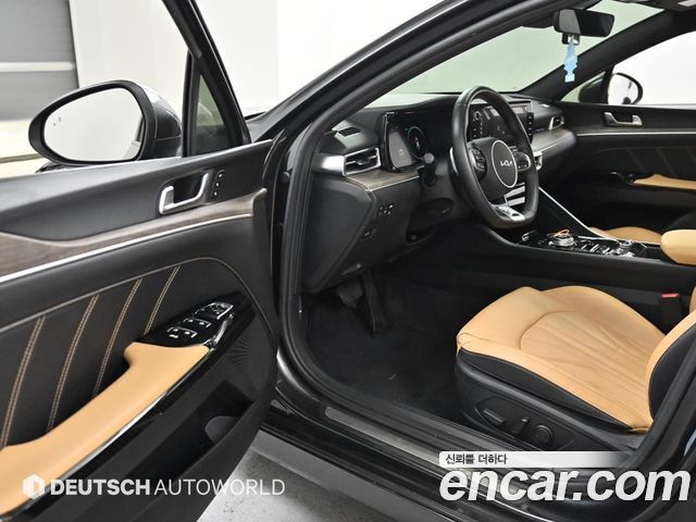 Kia K5 (III) 1.6 Turbo Signature 2022 — фото 15