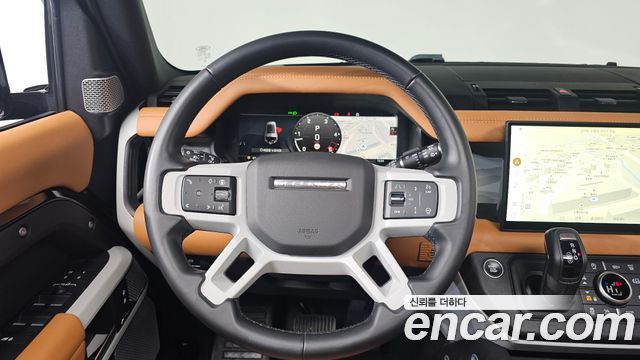 Land Rover Defender (L663) 130 D300 X-Dynamic HSE 2024 — фото 13