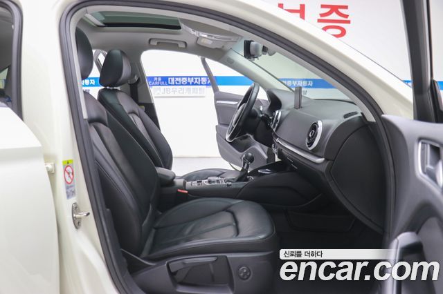 Audi A3 2.0 TDI Dynamic 8V 2014 — фото 15