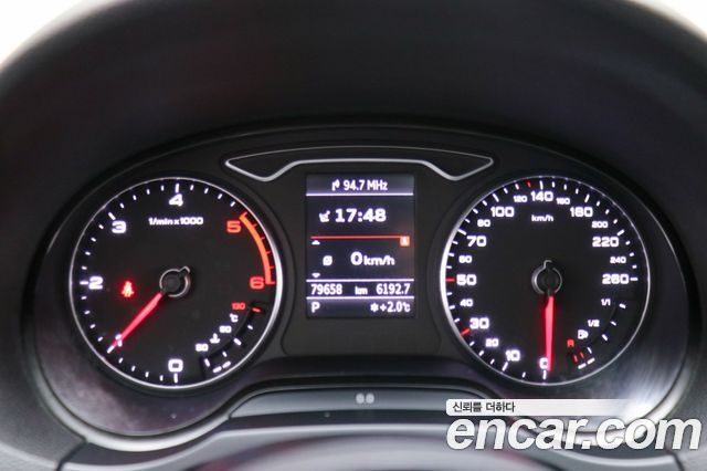 Audi A3 2.0 TDI Dynamic 8V 2014 — фото 17