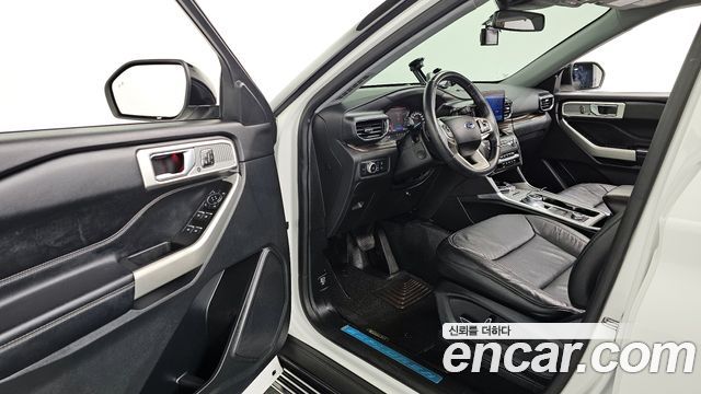Ford Explorer (VI) 2.3 LimIted 4WD 2020 — фото 11