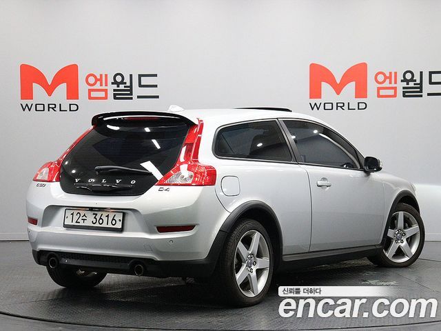 Volvo C30 D4 1st 2012 — фото 3