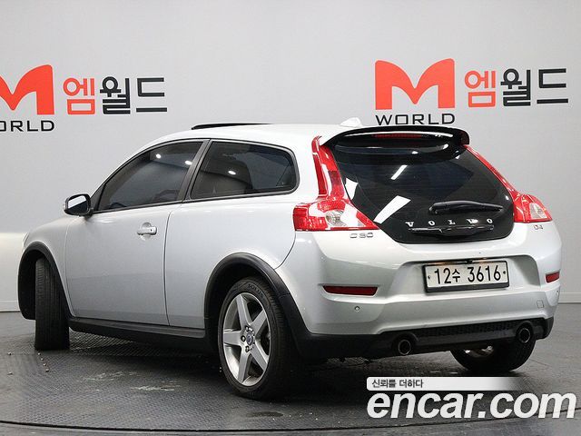 Volvo C30 D4 1st 2012 — фото 4