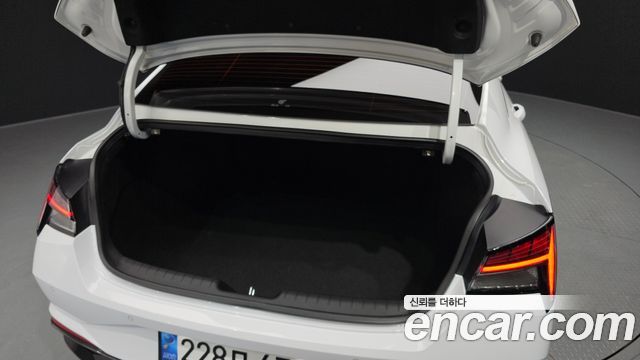Hyundai Avante (CN7) 1.6 Inspiration 2022 — фото 20