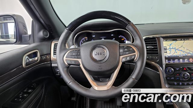 Jeep Grand Cherokee 3.0 Diesel Overland WK2 2016 — фото 13