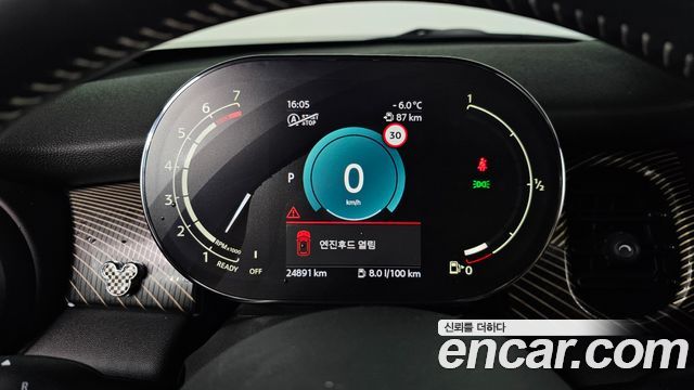 MINI Cooper S 5Door Resolute Edition 3rd Gen 2023 — фото 8