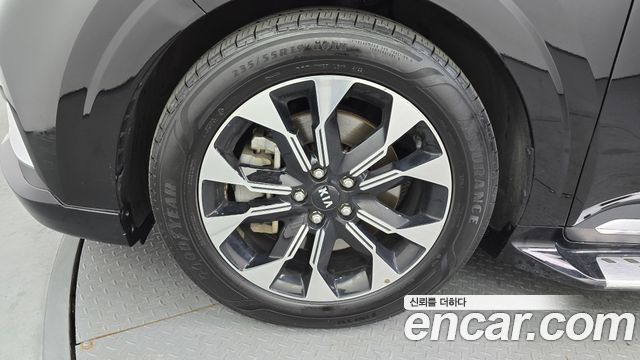 Kia Carnival (IV) Diesel 9-Seater Hi-Limousine Signature 2021 — фото 5