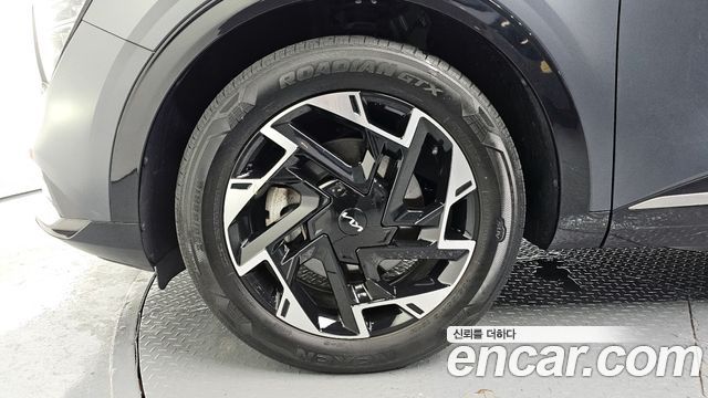 Kia Sportage (V) Gasoline 1.6 Turbo 2WD Signature 2022 — фото 5