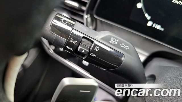 Kia Sportage (V) Gasoline 1.6 Turbo 2WD Signature 2022 — фото 15