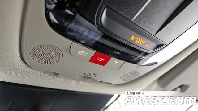 Kia Sportage (V) Gasoline 1.6 Turbo 2WD Signature 2022 — фото 18
