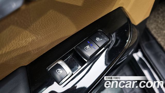 Kia Mohave The Master Diesel 3.0 4WD 6-Seater Platinum 2021 — фото 19