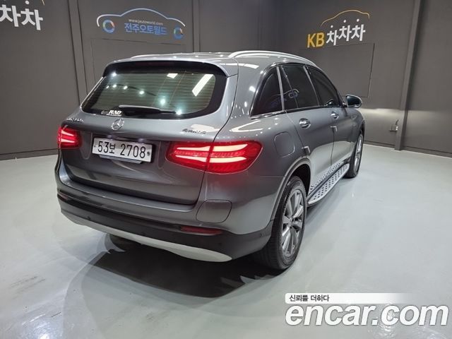 Mercedes-Benz GLC-Class (X253) GLC350e 4MATIC Premium 2019 — фото 6