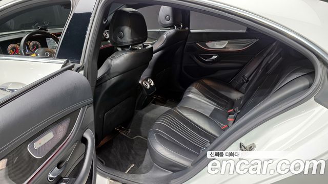 Mercedes-Benz CLS-Class (C257) CLS300d AMG Line 2020 — фото 12
