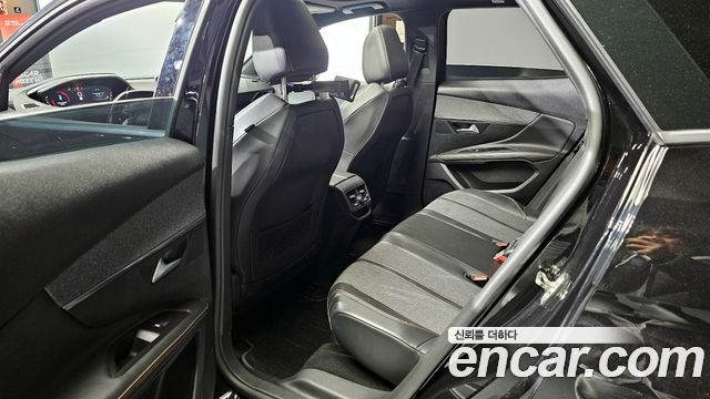 Peugeot 3008 (II) 1.6 BlueHDi GT Line 2018 — фото 11