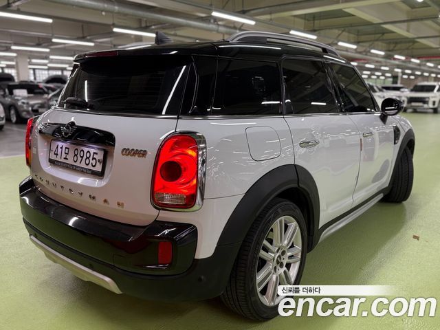 MINI Cooper Countryman HIGH 2nd 2018 — фото 5