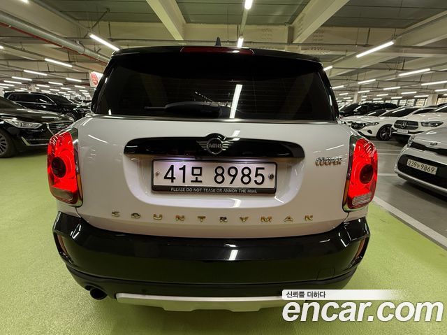MINI Cooper Countryman HIGH 2nd 2018 — фото 6