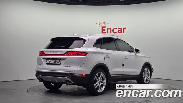 Lincoln MKC 2.0 AWD 2018 — фото 2