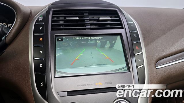 Lincoln MKC 2.0 AWD 2018 — фото 16