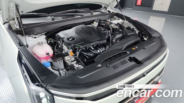 Kia K8 2.5 Gasoline 2WD Noblesse 2025 — фото 6