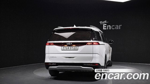 Kia Carnival (IV) Diesel 9-Seater Prestige 2022 — фото 4
